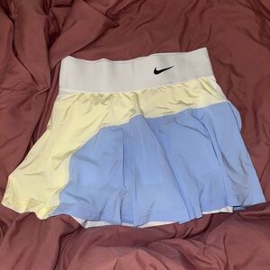 NWT Women’s NIKE DRI-FIT ADV Skort/Skirt